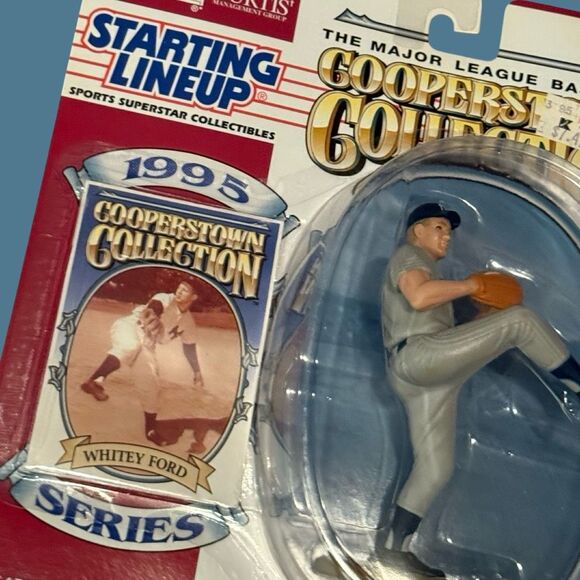1995 Whitey Ford MLB Cooperstown Collection Starting Lineup Figure Sealed On Car - Picture 2 of 5